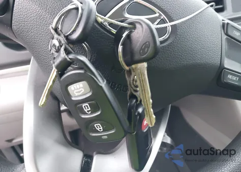 2019 Hyundai Elantra Se из США, поврежденный, VIN KMHD74LF4KU807147